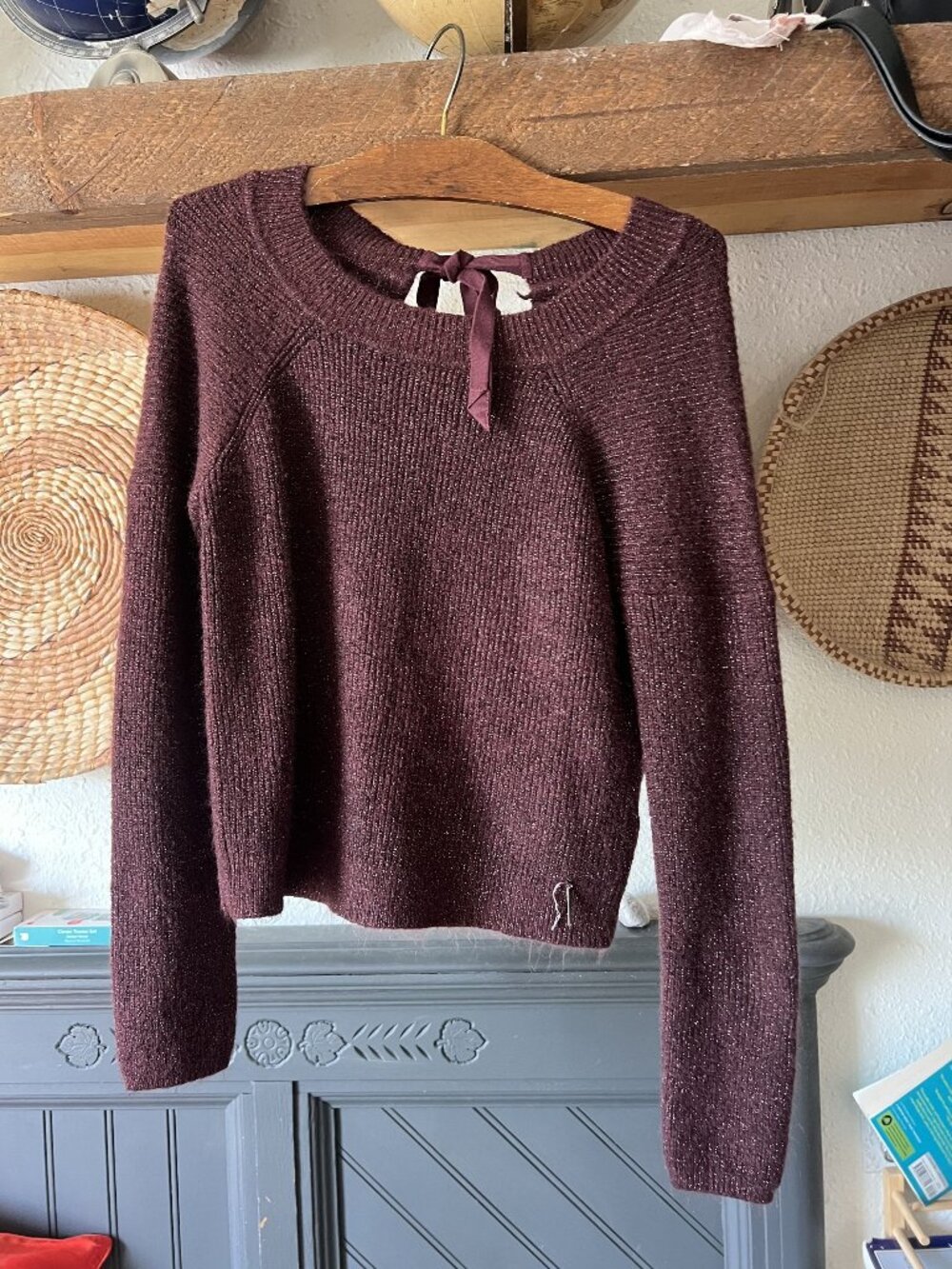 Women's Abercrombie & Fitch Burgundy Red Wine Metallic Long Sleeve Sweater XS